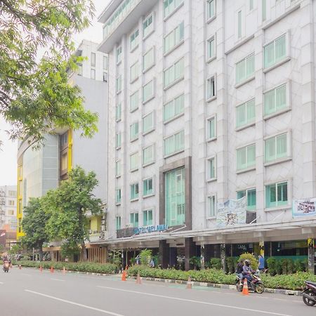 Collection O 7 Hotel Melawai Jacarta Exterior foto