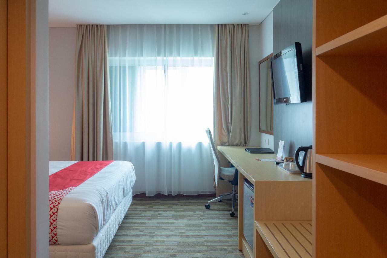 Collection O 7 Hotel Melawai Jacarta Exterior foto