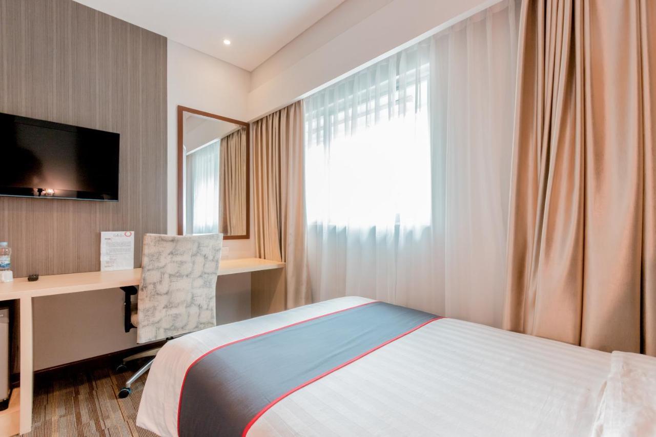 Collection O 7 Hotel Melawai Jacarta Exterior foto